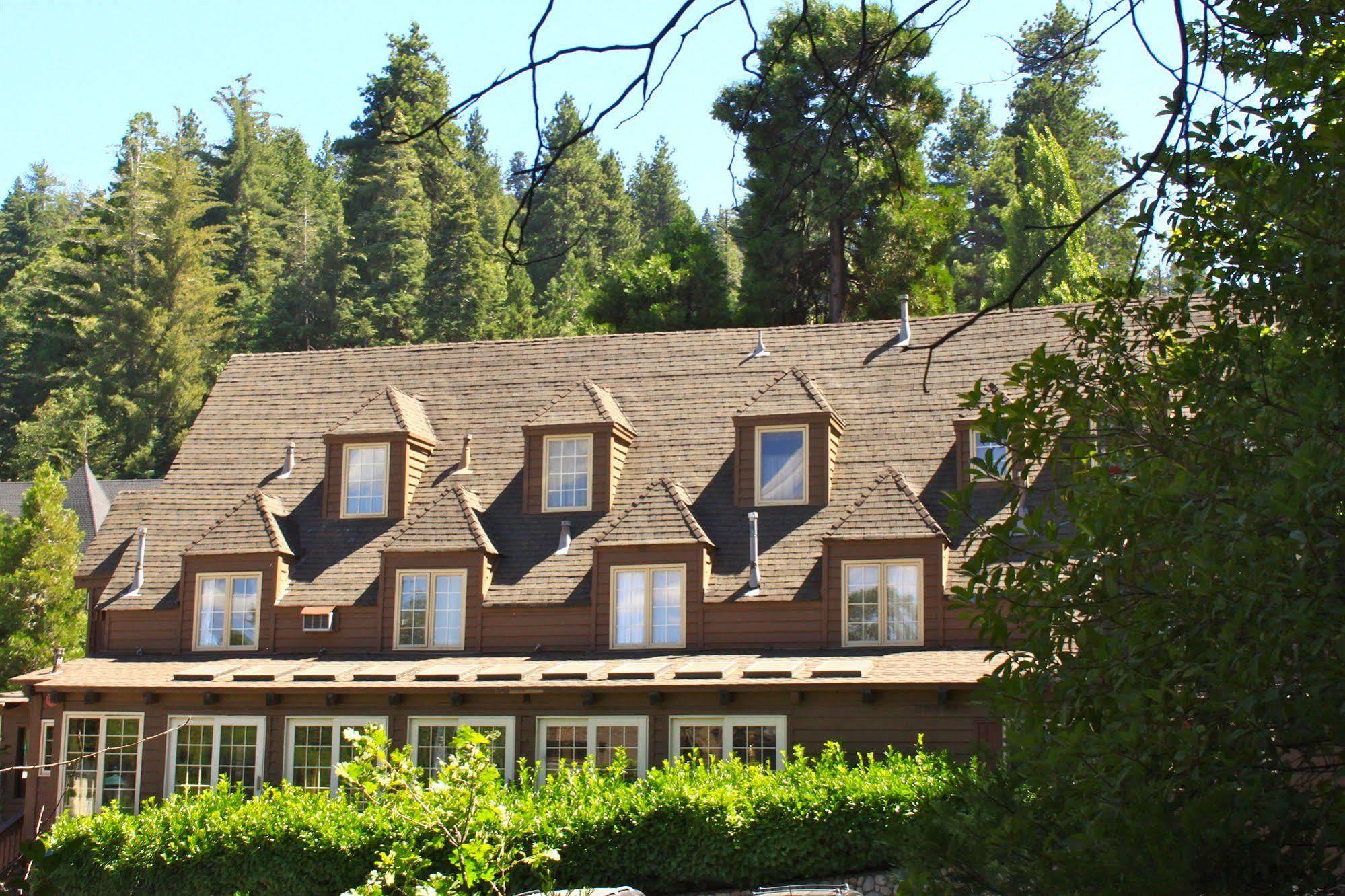 Saddleback Inn At Лейк-Арроугед Екстер'єр фото